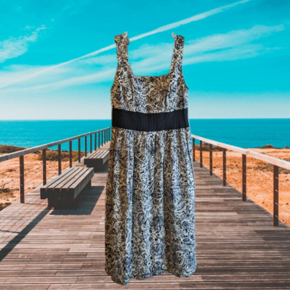 Worth 0 black & white sundress. office date, party, travel, fall/winter